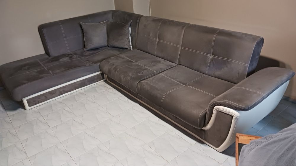 Ъглов диван от две части