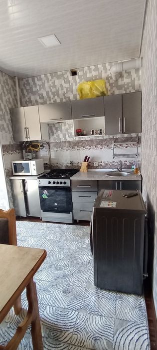 Ижарага қўйилади.Восход Зарафшон уйларидан. 3 хона 84 кв. М,  ҳамма ша