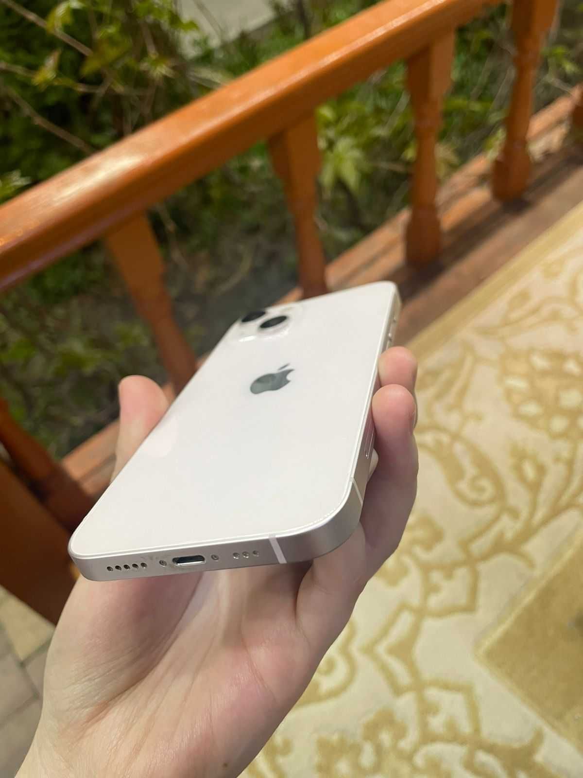 Iphone 13 в идеальном состояние