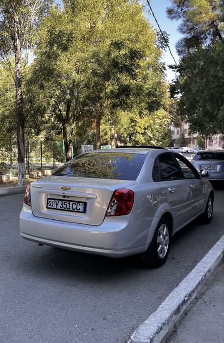 Продам свою машину Жентра (ласетти) 2016 год