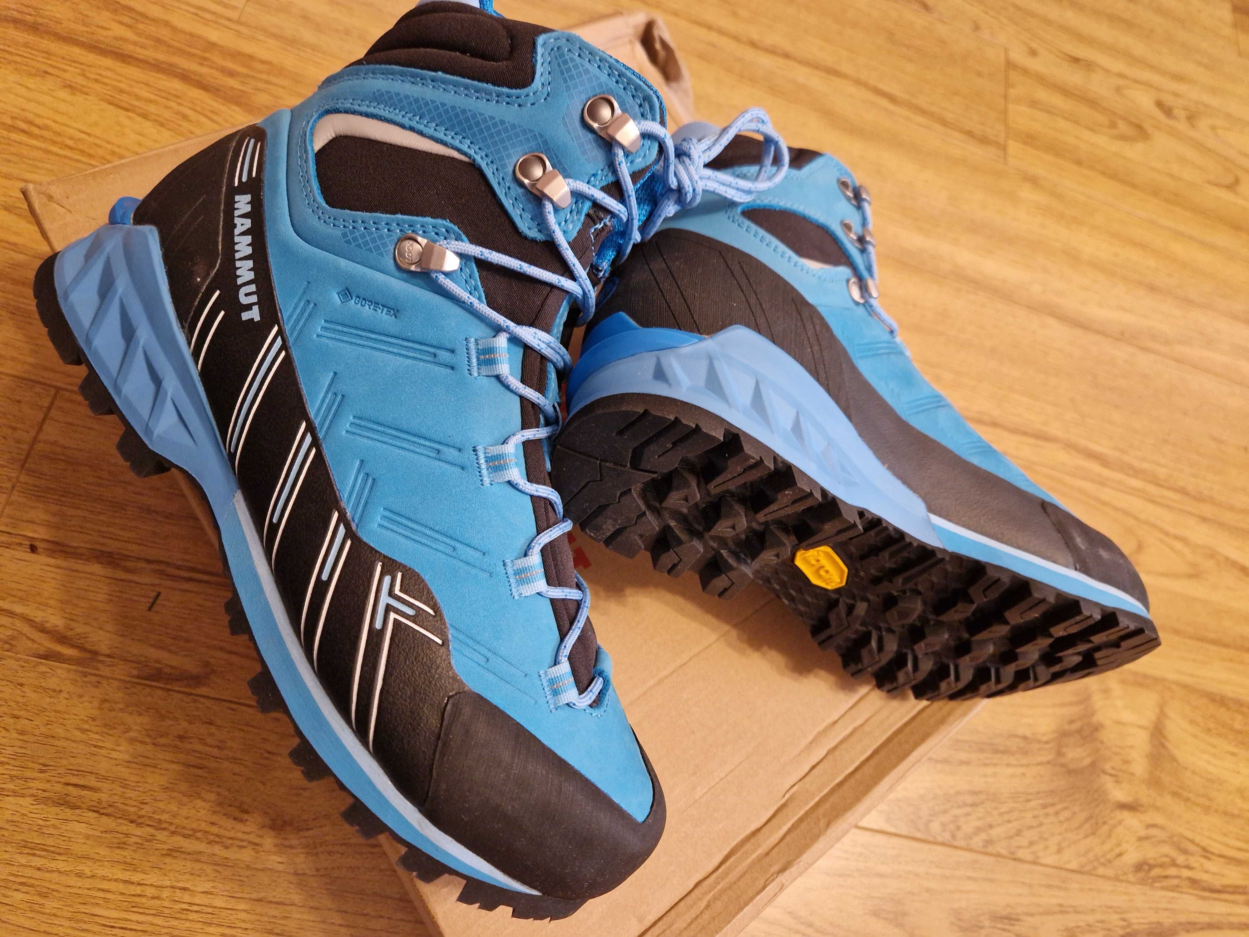 Bocanci Mammut Goretex,noi, in cutie.Scarpa,La sportiva,Salewa,garmont