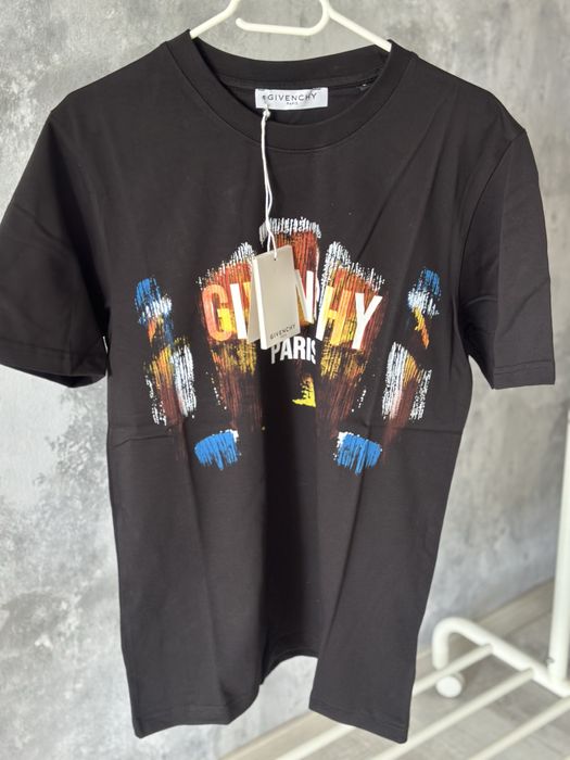 Tricou Given chy Premium Balenciaga off white