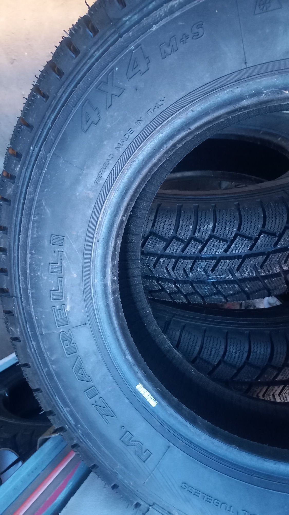 Anvelope off road  205/70R15M ziareli.