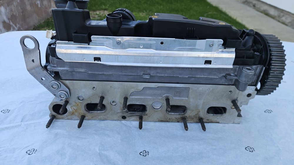Chiulasă completă VW 2.0 TDI EA288 – DFF/DFFA cu ax, supape și capac –