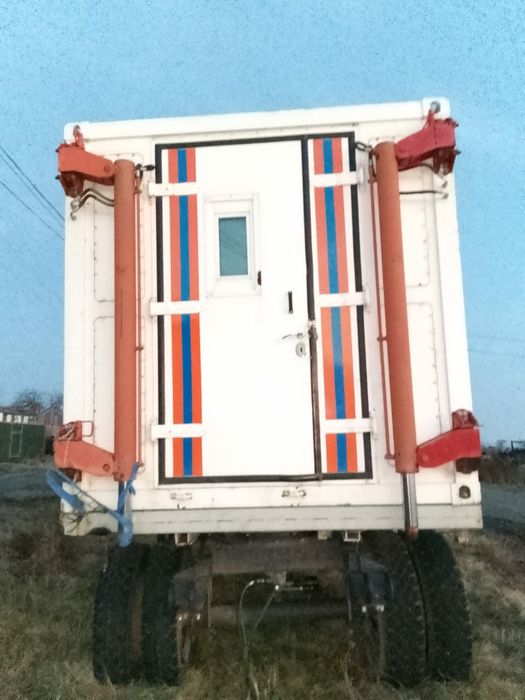 Вагончик на колёсах, прицеп камаз, дом на колёсах