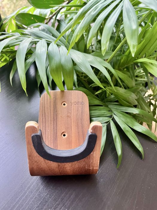 Suport de perete din lemn pt skateboard Yome