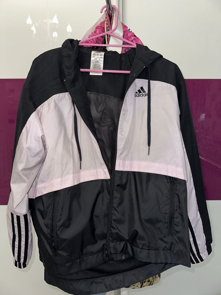 Дамско яке Adidas