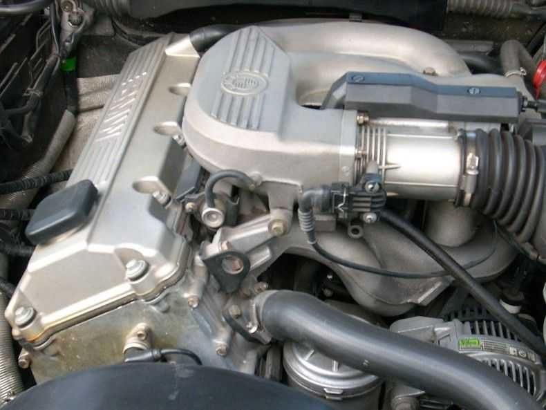 Motor Complet BMW Seria 3 E46 1.9 M43 Euro 2 Piese