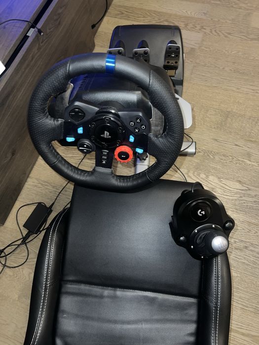 Scaun + volan + pedale + schimbător PS5 - set complet