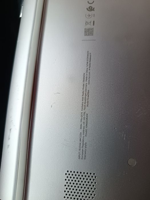 Vand 2 laptopuri perfect functionale ssd