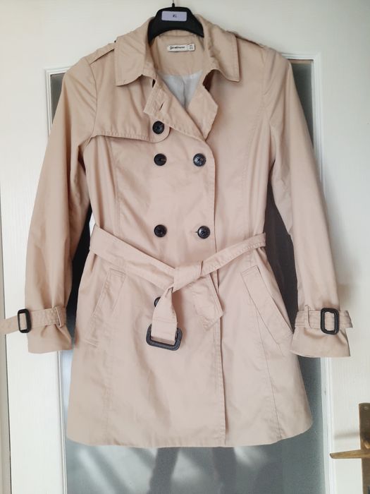 Trench Stradivarius mărimea M