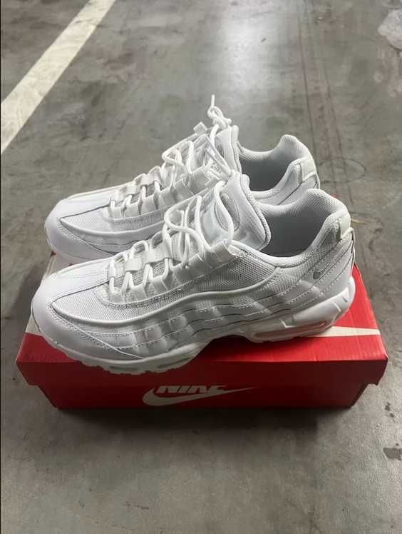 Nike Air Max 95 Tripple White (40-45)