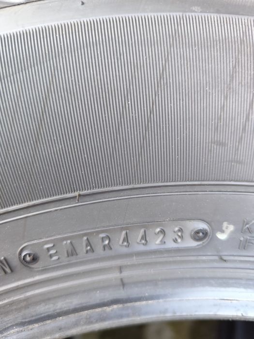 Anvelope 195 80 15 Dunlop Dot 2023 noi , nerulate AT20 (asfalt+teren)