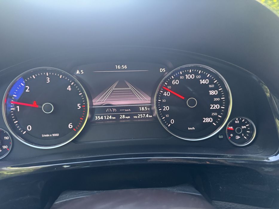 Wolswagen touareg 7p full