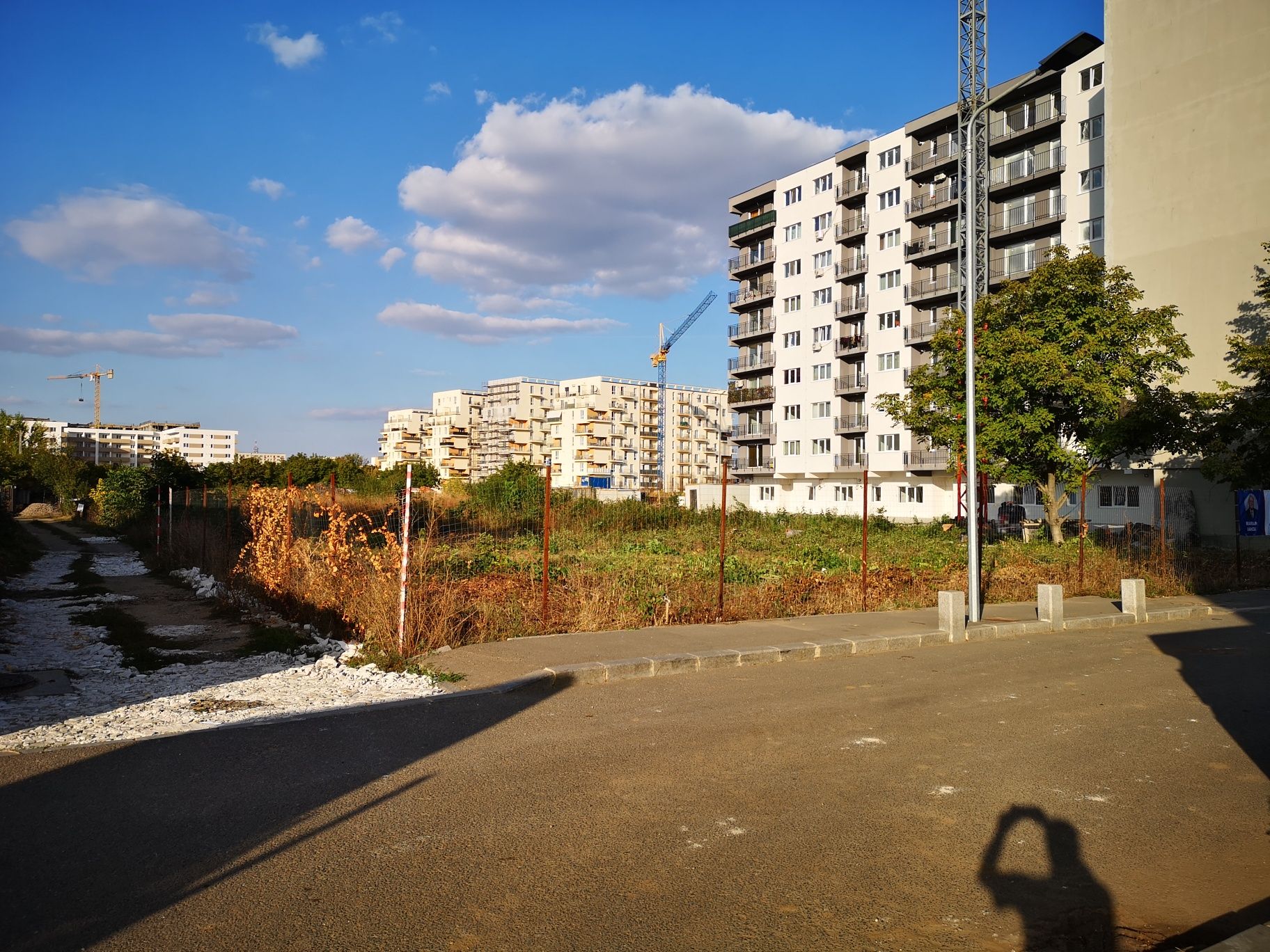 Vânzare teren str. Drumul. Dealul Cucului, Str. Postalionului, zona M2