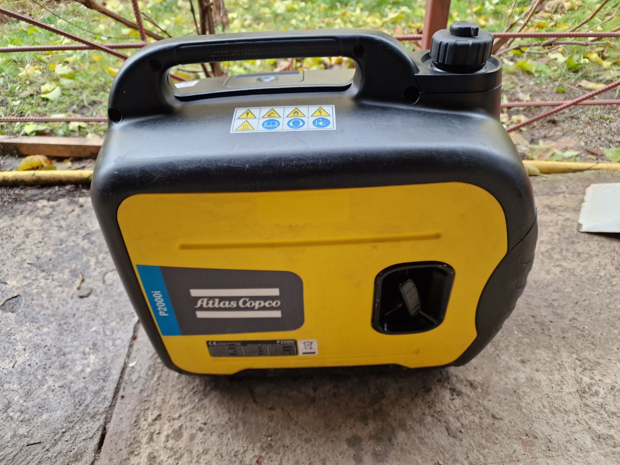 Invertor profesional Atlas copco 2000i kw(ocazie)