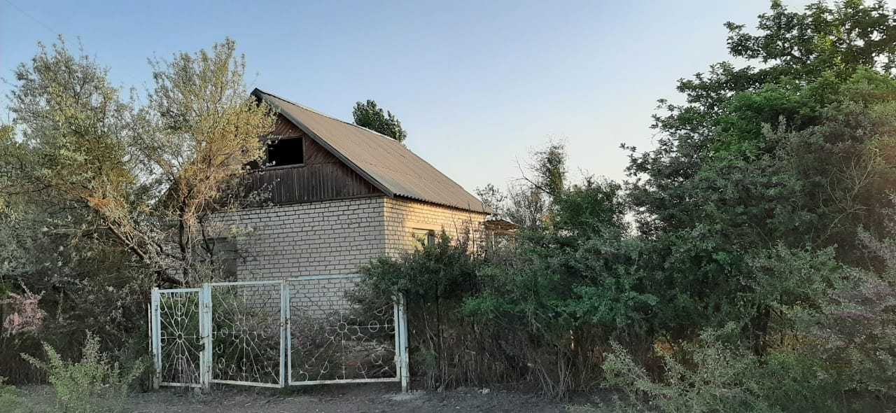 Продается дача в районе  (рядом с офисом КазГерМунай)
