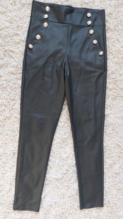 Pantaloni eleganți ,mărime m