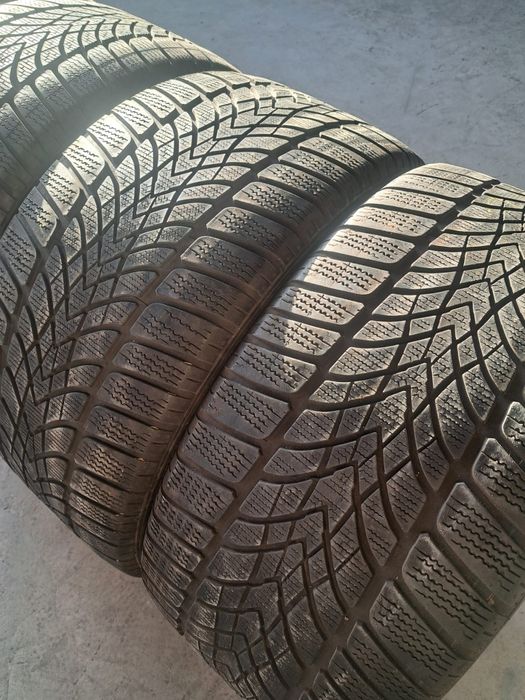 4 anvelope iarnă 285 30 r21 Dunlop