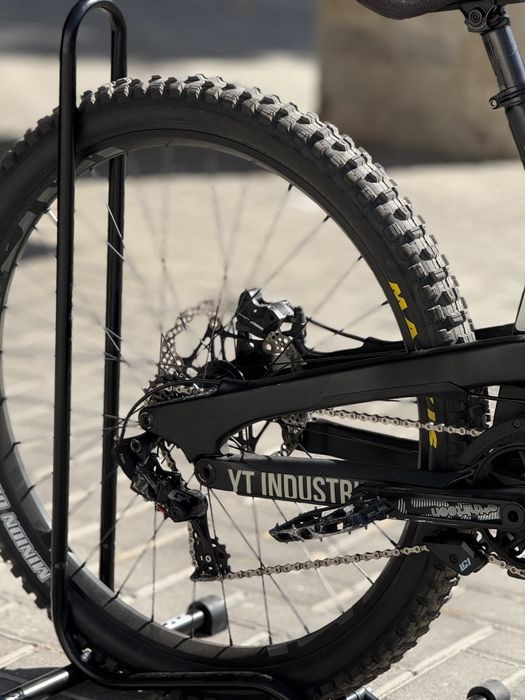 Велосипед YT Tues CF Pro 2019 M/L НОВ