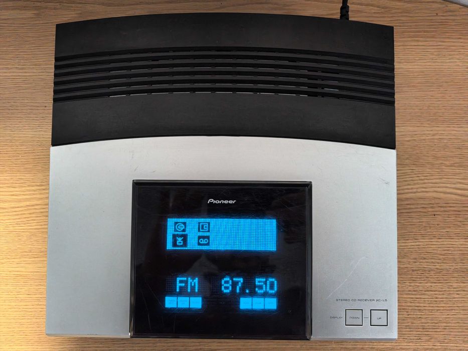 Amplituner-amplificator raritate de la Pioneer,sunet de TOP !