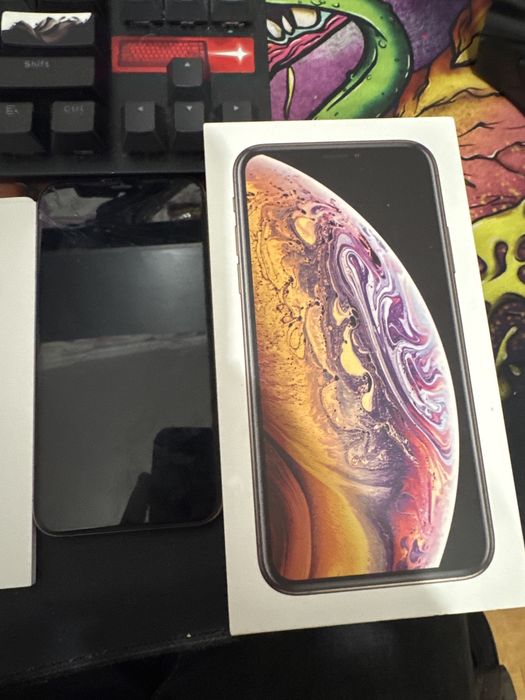 Iphone xs.
