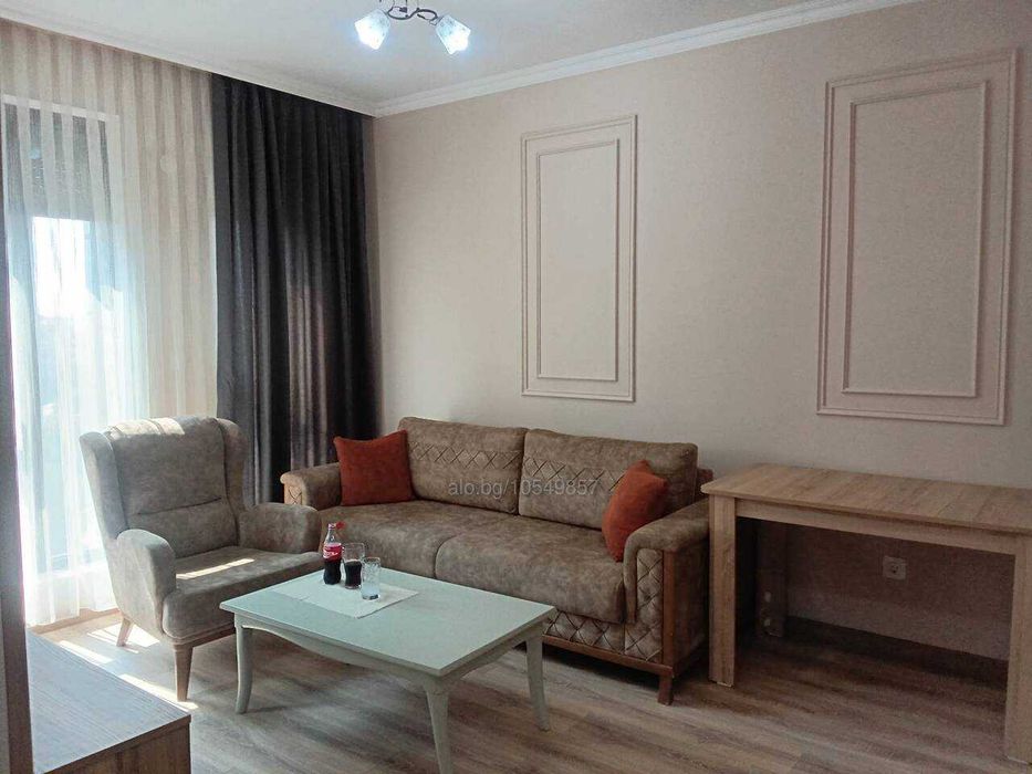 Дава се под наем Двустаен апартамент в Пловдив, Център - 80 кв.м за 612 € - Снимка #1