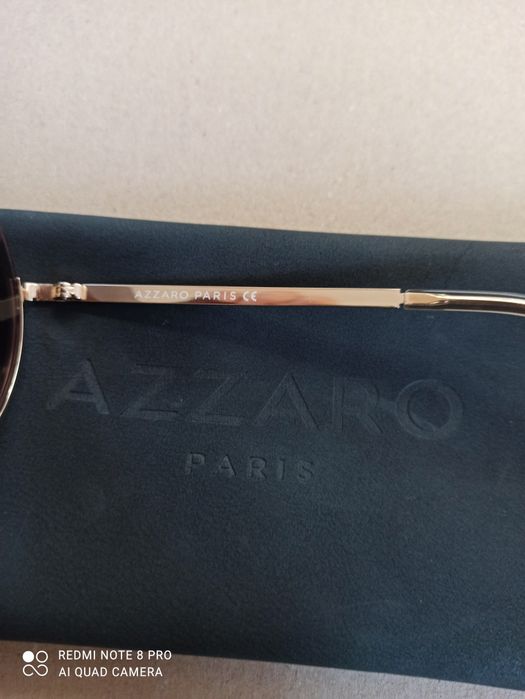 Слънчеви очила Azzaro с калъф