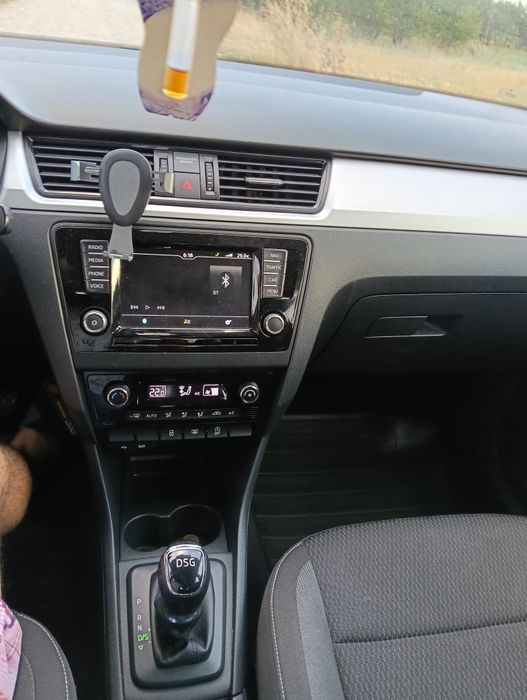 Vând Skoda rapid 1.4 automat 2016