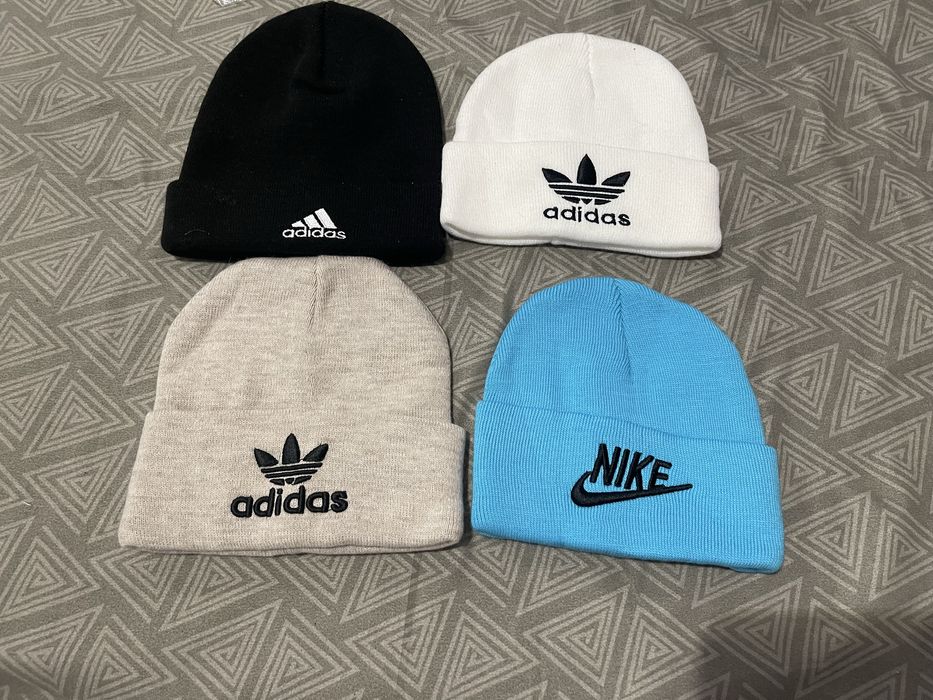 Caciuli Nike Adidas