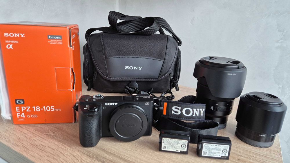 Фотоапарат Mirrorless Sony Alpha A6500 с 2 обектива