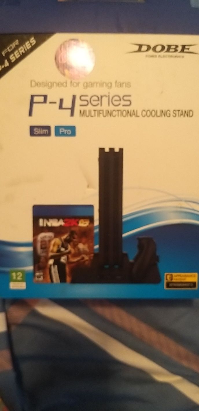 Продам док станцию для PS 4