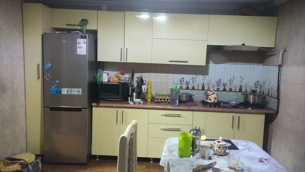 Кухонный гарнитур.