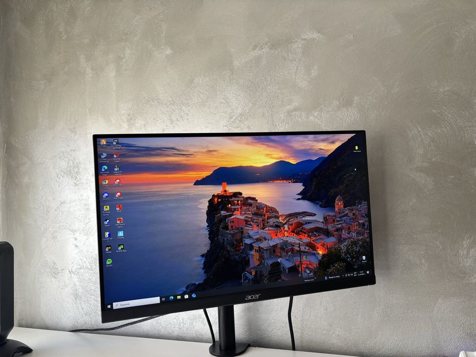Геймърски монито acer nitro vg220q