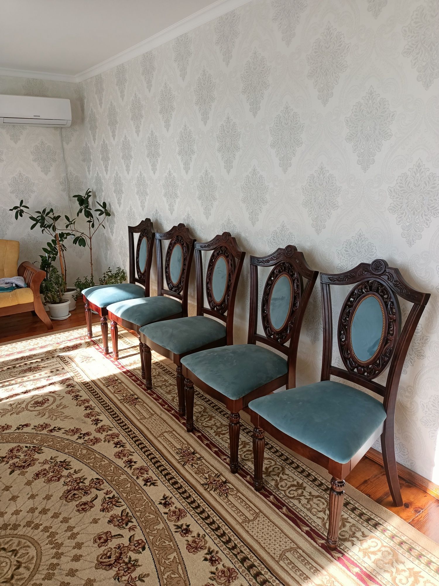 Стулья для дома из дерева