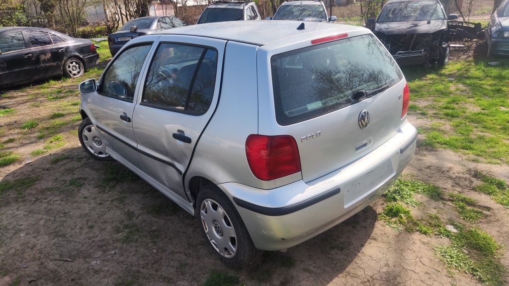 Volkswagen polo 1.4i 75к.с на асти