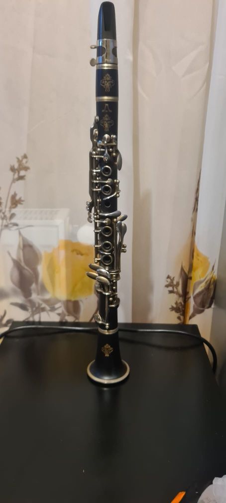 Vând clarinet profesional Leblanc Paris din lemn