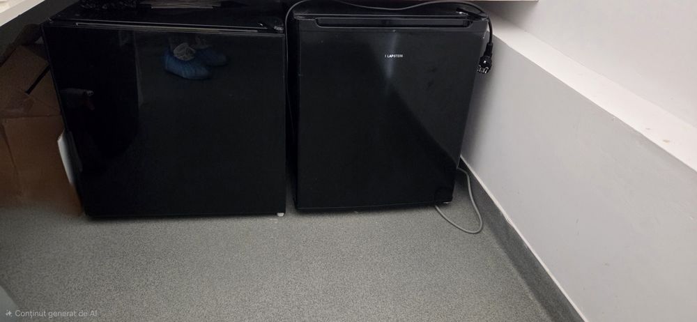 Set mini frigider si mini congelator