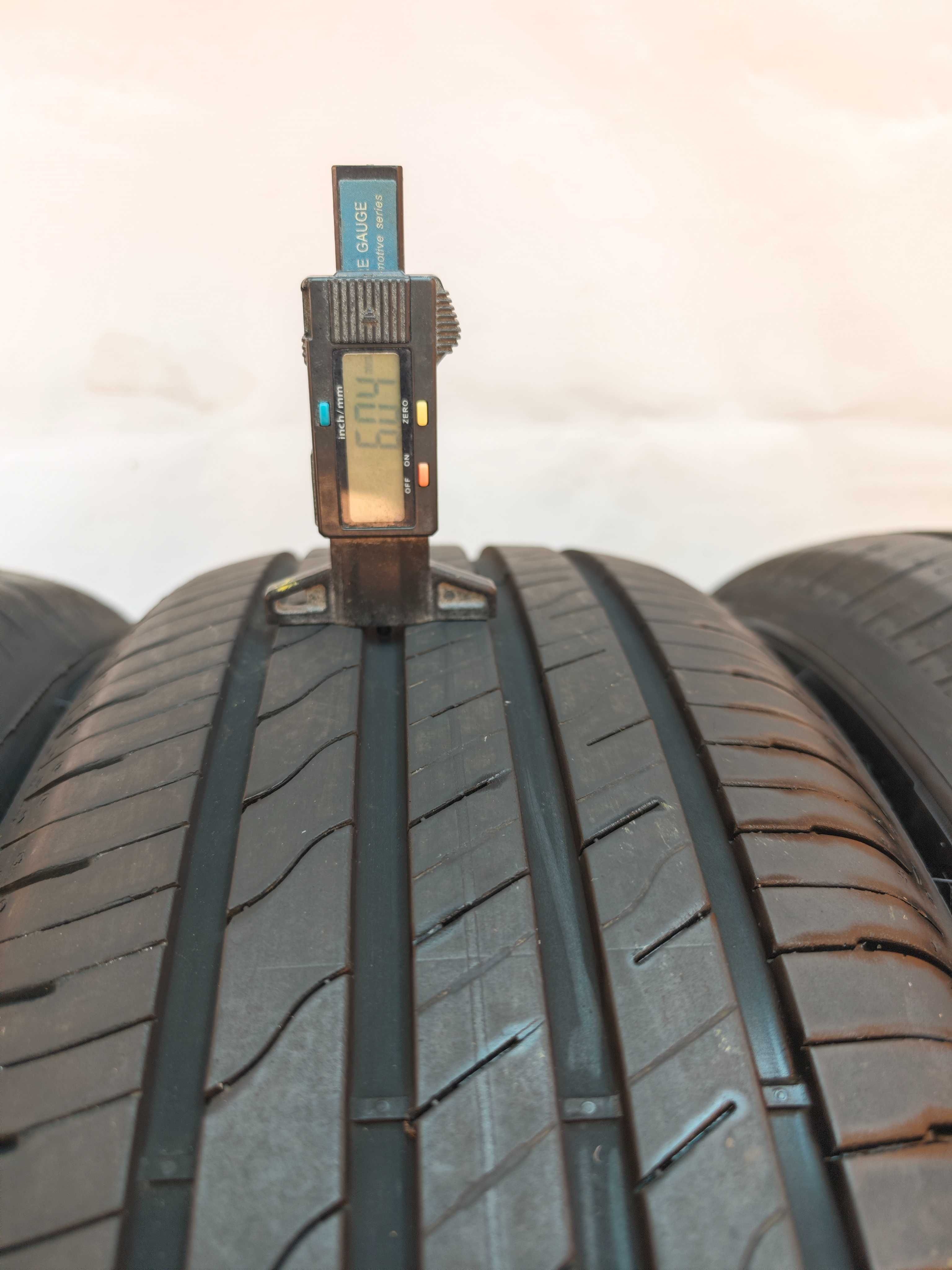 Anvelope 215/55/17 an 2022 vara GOODYEAR Efficient Grip Performance