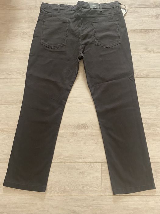 Blugi barbati 42/32 Regular, noi cu eticheta