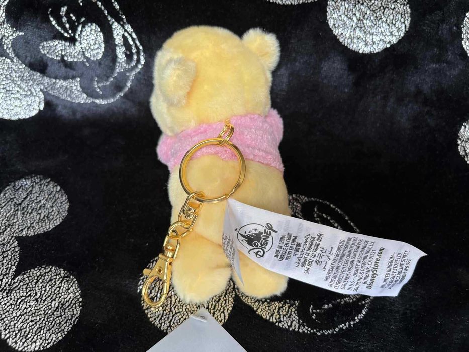 Disney оригинални плюшени играчки и аксесоари.