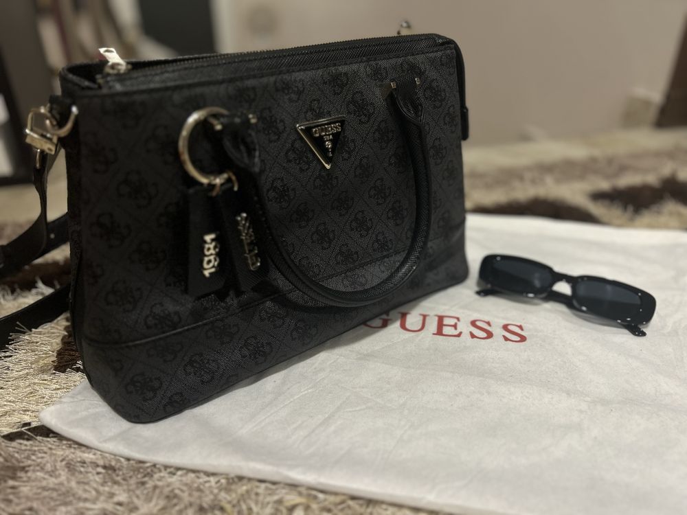 Bolsa Satchel Guess Logo Lux - Дамска Чанта - еко кожа