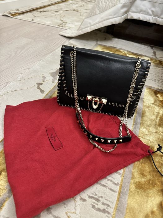 Продам кожаную сумочку Valentino премиум качества