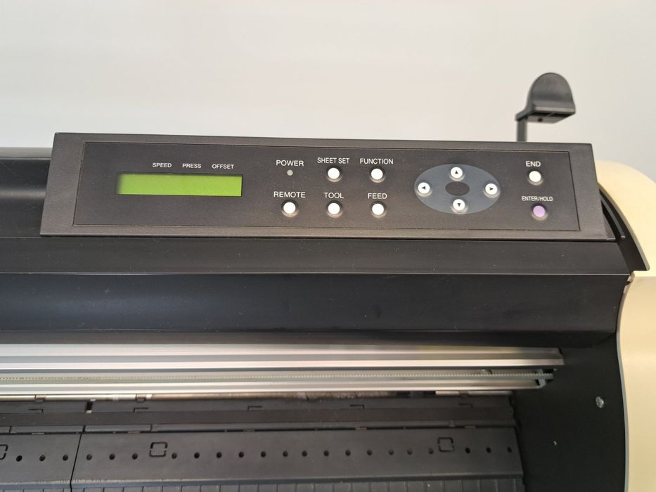 Режещ плотер Mimaki CG 100 SRII
Цена: 950,00 евро

Режещ плотер Mimaki