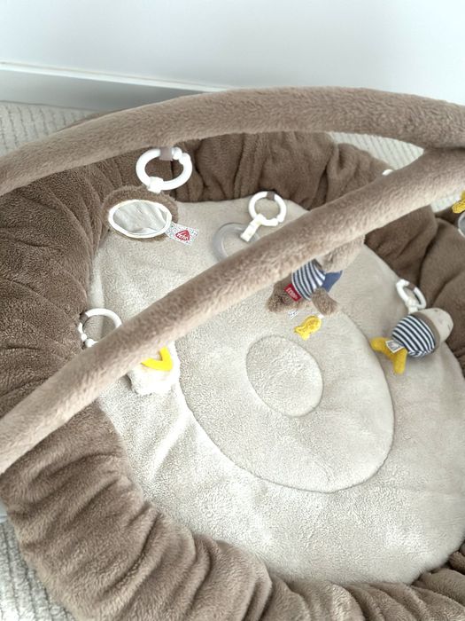 babyFEHN - 3D Активна гимнастика-гнездо Видра Otter Theo, ф85см