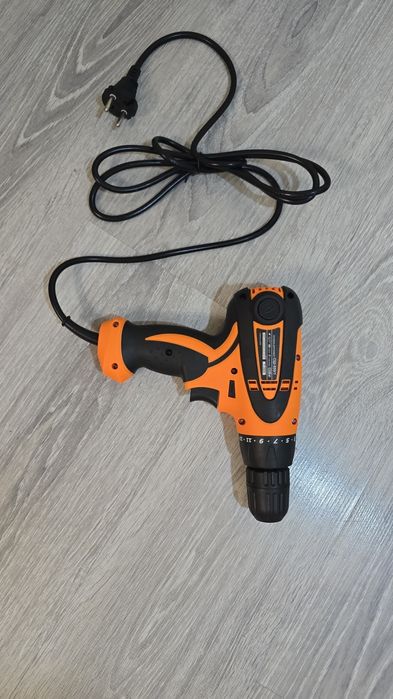 Продам новый сетевой шуруповёрт!