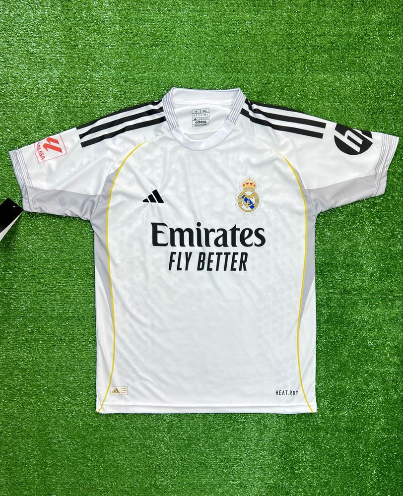 Най-новата футболна тениска на Реал Мадрид/RealMadrid/Vini JR/25/26
