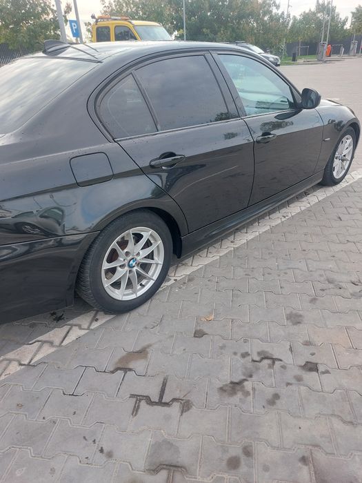BMW E90 320d 184cp 2010 M Pack