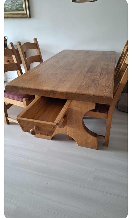 Дъбов масивен трапезен комплект