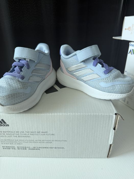 Адидас детски маратонки